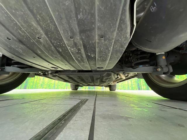 ヴェゼル ハイブリッドＺ・ホンダセンシング　純正ナビ　バックカメラ　ホンダセンシング　レーダークルーズ　禁煙車　ハーフレザーシート　コーナーセンサー　ＬＥＤヘッド＆フォグ　ＥＴＣ　ドラレコ　オートエアコン　オートライト　スマートキー（19枚目）