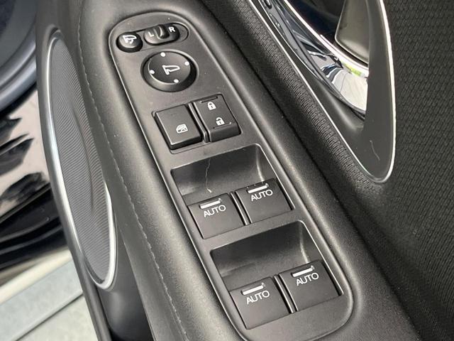 ヴェゼル ハイブリッドＺ・ホンダセンシング　純正ナビ　バックカメラ　ホンダセンシング　レーダークルーズ　禁煙車　ハーフレザーシート　コーナーセンサー　ＬＥＤヘッド＆フォグ　ＥＴＣ　ドラレコ　オートエアコン　オートライト　スマートキー（52枚目）