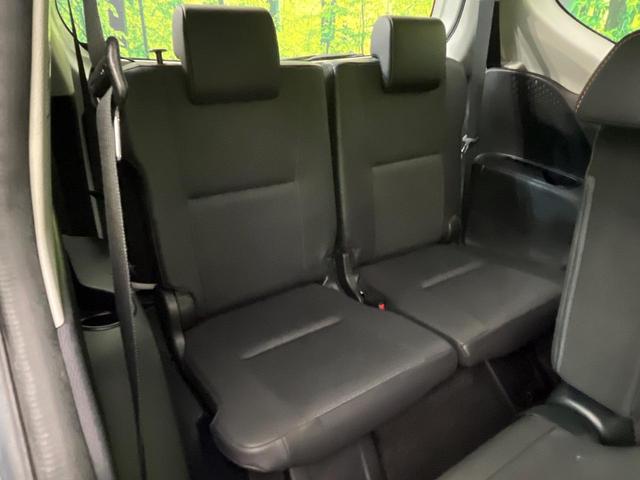 シエンタ ハイブリッドＧ　クエロ　後席モニター　純正ナビ　バックカメラ　両側電動スライドドア　セーフティセンス　禁煙車　ハーフレザーシート　ドラレコ　スマートキー　ＬＥＤヘッド　ビルトインＥＴＣ　オートハイビーム　オートライト（10枚目）