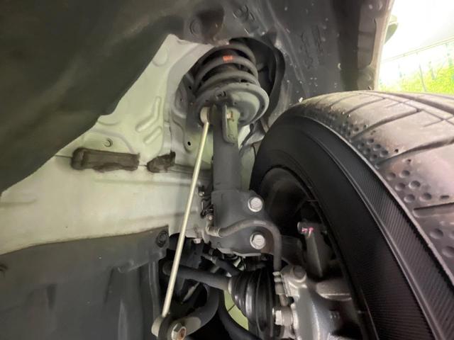 シエンタ ハイブリッドＧ　クエロ　後席モニター　純正ナビ　バックカメラ　両側電動スライドドア　セーフティセンス　禁煙車　ハーフレザーシート　ドラレコ　スマートキー　ＬＥＤヘッド　ビルトインＥＴＣ　オートハイビーム　オートライト（20枚目）