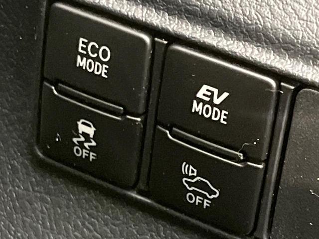 シエンタ ハイブリッドＧ　クエロ　後席モニター　純正ナビ　バックカメラ　両側電動スライドドア　セーフティセンス　禁煙車　ハーフレザーシート　ドラレコ　スマートキー　ＬＥＤヘッド　ビルトインＥＴＣ　オートハイビーム　オートライト（48枚目）