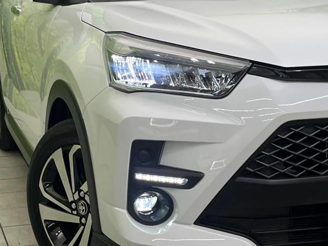 ライズ Ｚ　純正９型ディスプレイオーディオ　全周囲カメラ　スマートアシスト　レーダークルーズ　禁煙車　前席シートヒーター　ＬＥＤヘッド＆フォグ　ＥＴＣ　ドラレコ　オートエアコン　オートライト　スマートキー（12枚目）