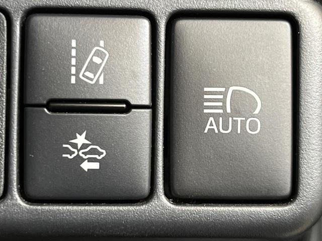 アクア Ｓスタイルブラック　純正ナビ　バックカメラ　セーフティセンス　禁煙車　コーナーセンサー　ＨＩＤヘッドライト　ＥＴＣ　オートハイビーム　オートライト　オートエアコン　Ｂｌｕｅｔｏｏｔｈ再生　スマートキー（5枚目）