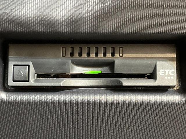 アクア Ｓスタイルブラック　純正ナビ　バックカメラ　セーフティセンス　禁煙車　コーナーセンサー　ＨＩＤヘッドライト　ＥＴＣ　オートハイビーム　オートライト　オートエアコン　Ｂｌｕｅｔｏｏｔｈ再生　スマートキー（26枚目）