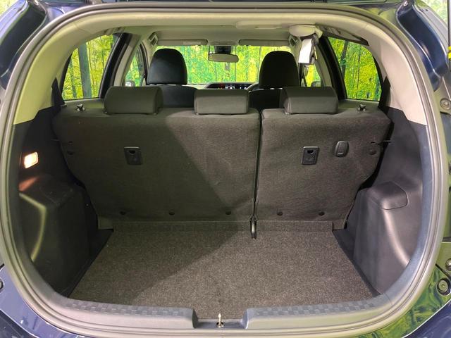 アクア Ｓスタイルブラック　純正ナビ　バックカメラ　セーフティセンス　禁煙車　コーナーセンサー　ＨＩＤヘッドライト　ＥＴＣ　オートハイビーム　オートライト　オートエアコン　Ｂｌｕｅｔｏｏｔｈ再生　スマートキー（30枚目）