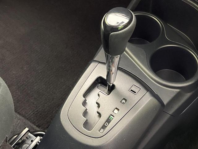 アクア Sスタイルブラック 純正ナビ バックカメラ 禁煙車 セーフティセンス コーナーセンサー ETC ドラレコ Bluetooth再生 LEDヘッド&フォグ オートエアコン オートライト スマートキー 電動格納ミラー(26枚目)