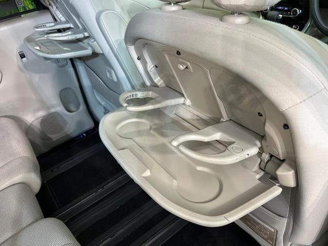 セレナ Ｘ　純正９型ナビ　後席モニター　全周囲カメラ　プロパイロット　両側電動ドア　禁煙車　デジタルインナーミラー　スマートキー　オートライト　電動格納ミラー　プライバシーガラス（45枚目）