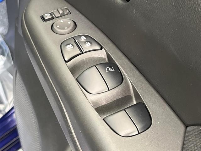 セレナ ｅ－パワー　ハイウェイスターＶ　純正１０型ナビ　後席モニター　全周囲カメラ　プロパイロット　禁煙車　両側電動ドア　レーダークルーズ　デジタルインナーミラー　ＥＴＣ　スマートキー　ＬＥＤヘッドライト　オートライト（46枚目）