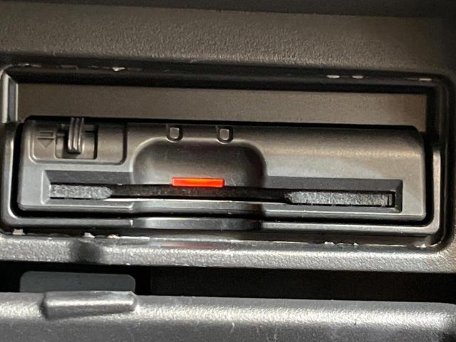 セレナ ハイウェイスター 純正9型ナビ 後席モニター 全周囲カメラ 両側電動ドア プロパイロット 禁煙車 シートヒーター デジタルインナーミラー スマートキー ETC Bluetooth接続 オートライト(31枚目)