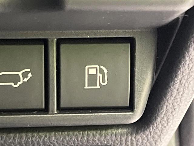 プリウス Ｚ　純正１２．３型ディスプレイオーディオ　全周囲カメラ　セーフティセンス　デジタルインナーミラー　ＢＳＭ　トヨタチームメイト　パワーバックドア　ＡＣ１００Ｖ電源　ＬＥＤヘッド　純正１９インチＡＷ　ＥＴＣ（31枚目）