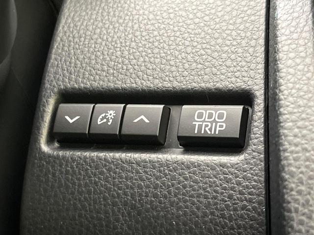 プリウス Ｚ　純正１２．３型ディスプレイオーディオ　全周囲カメラ　セーフティセンス　デジタルインナーミラー　ＢＳＭ　トヨタチームメイト　パワーバックドア　ＡＣ１００Ｖ電源　ＬＥＤヘッド　純正１９インチＡＷ　ＥＴＣ（33枚目）