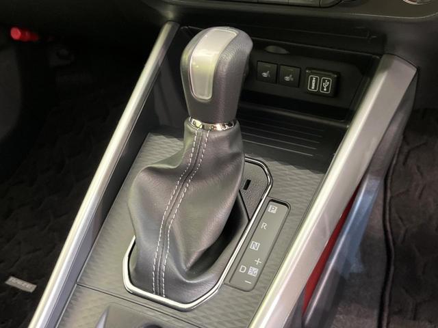 ライズ Z 純正9型ディスプレイオーディオ 全周囲カメラ 衝突被害軽減システム レーダークルーズ 禁煙車 スマートキー LEDヘッド ビルトインETC オートハイビーム 車線逸脱警報 オートライト オートエアコン(29枚目)