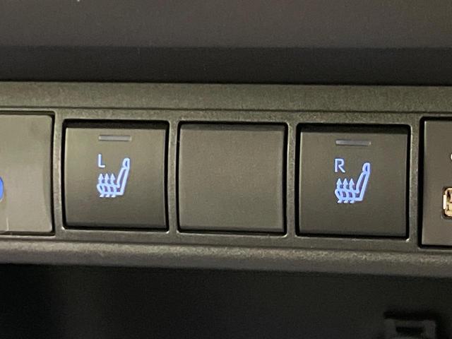 ヤリスクロス ハイブリッドZ 純正8型ナビ 全周囲カメラ セーフティセンス レーダークルーズ 禁煙車 ブラインドスポットモニター ステアリングヒーター 前席シートヒーター LEDヘッド&フォグ 電動リアゲート ETC ドラレコ(7枚目)