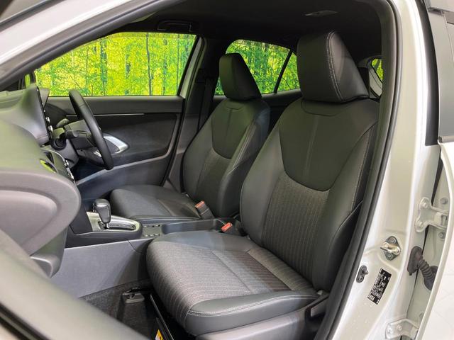 ヤリスクロス ハイブリッドZ 純正8型ナビ 全周囲カメラ セーフティセンス レーダークルーズ 禁煙車 ブラインドスポットモニター ステアリングヒーター 前席シートヒーター LEDヘッド&フォグ 電動リアゲート ETC ドラレコ(32枚目)