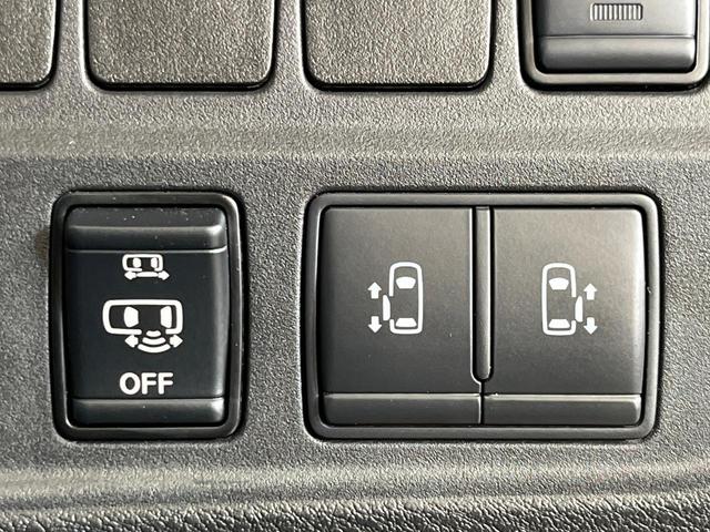 セレナ ハイウェイスターＶ　純正１０型ナビ　後席モニター　全周囲カメラ　プロパイロット　両側電動スライド　エマージェンシーブレーキ　禁煙車　ドラレコ　コーナーセンサー　スマートキー　ＬＥＤヘッド　ＥＴＣ　車線逸脱警報（7枚目）