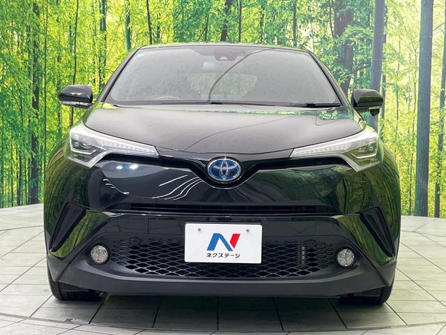 Ｃ－ＨＲ Ｇ　純正９型ナビ　バックカメラ　セーフティセンス　禁煙車　レザーシート　前席シートヒーター　コーナーセンサー　スマートキー　ＬＥＤヘッド　ＥＴＣ２．０　純正１８インチアルミ　オートハイビーム　車線逸脱警報（14枚目）