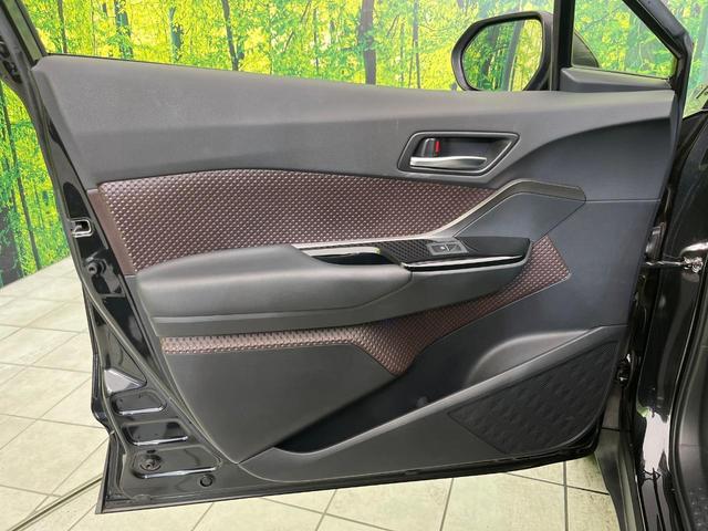 Ｃ－ＨＲ Ｇ　純正９型ナビ　バックカメラ　セーフティセンス　禁煙車　レザーシート　前席シートヒーター　コーナーセンサー　スマートキー　ＬＥＤヘッド　ＥＴＣ２．０　純正１８インチアルミ　オートハイビーム　車線逸脱警報（34枚目）