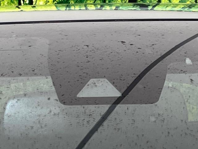 Ｃ－ＨＲ Ｇ　純正９型ナビ　バックカメラ　セーフティセンス　禁煙車　レザーシート　前席シートヒーター　コーナーセンサー　スマートキー　ＬＥＤヘッド　ＥＴＣ２．０　純正１８インチアルミ　オートハイビーム　車線逸脱警報（48枚目）