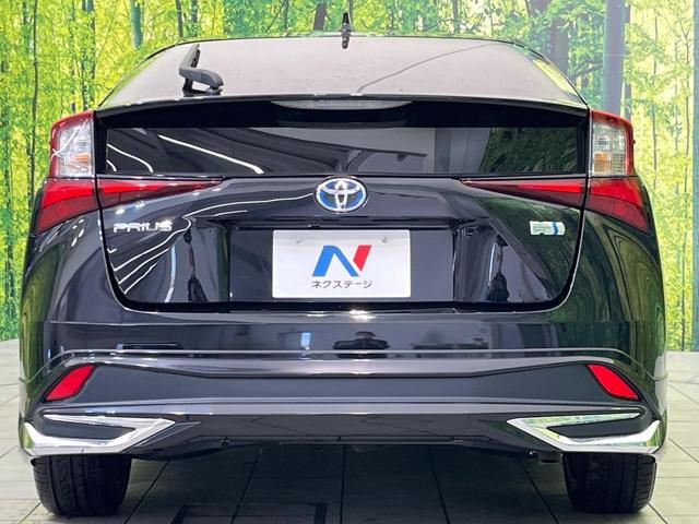 プリウス Ｓツーリングセレクション　モデリスタエアロ　純正９型ナビ　バックカメラ　衝突被害軽減システム　レーダークルーズ　禁煙車　ＬＥＤヘッド　ＬＥＤフォグ　黒合皮シート　シートヒーター　ＥＴＣ　純正１７インチアルミ　オートハイビーム（15枚目）