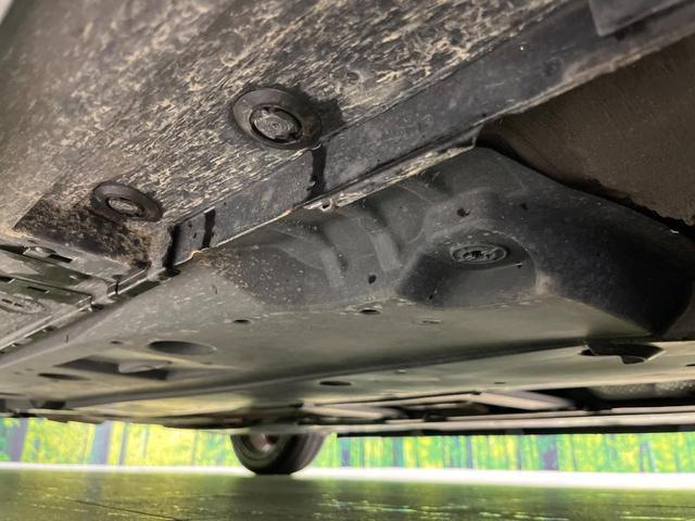 プリウス Ｓツーリングセレクション　モデリスタエアロ　純正９型ナビ　バックカメラ　衝突被害軽減システム　レーダークルーズ　禁煙車　ＬＥＤヘッド　ＬＥＤフォグ　黒合皮シート　シートヒーター　ＥＴＣ　純正１７インチアルミ　オートハイビーム（21枚目）