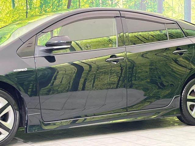 プリウス Ｓツーリングセレクション　モデリスタエアロ　純正９型ナビ　バックカメラ　衝突被害軽減システム　レーダークルーズ　禁煙車　ＬＥＤヘッド　ＬＥＤフォグ　黒合皮シート　シートヒーター　ＥＴＣ　純正１７インチアルミ　オートハイビーム（55枚目）