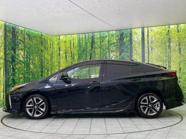 プリウス Ｓツーリングセレクション　モデリスタエアロ　純正９型ナビ　バックカメラ　衝突被害軽減システム　レーダークルーズ　禁煙車　ＬＥＤヘッド　ＬＥＤフォグ　黒合皮シート　シートヒーター　ＥＴＣ　純正１７インチアルミ　オートハイビーム（58枚目）