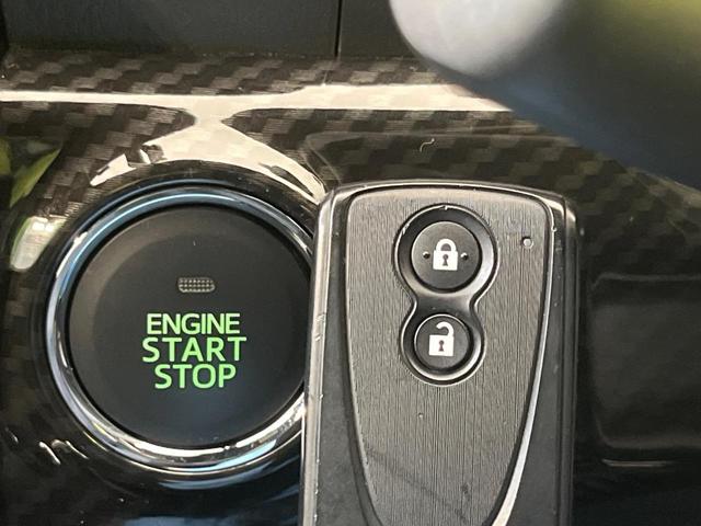 コペン ＧＲ　スポーツ　純正ナビ　バックカメラ　禁煙車　前席シートヒーター　ＬＥＤヘッド＆フォグ　ＥＴＣ２．０　ドラレコ　Ｂｌｕｅｔｏｏｔｈ再生　純正１６インチＡＷ　オートエアコン　オートライト　アイドリングストップ（6枚目）