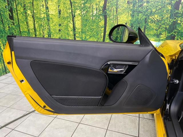 コペン ＧＲ　スポーツ　純正ナビ　バックカメラ　禁煙車　前席シートヒーター　ＬＥＤヘッド＆フォグ　ＥＴＣ２．０　ドラレコ　Ｂｌｕｅｔｏｏｔｈ再生　純正１６インチＡＷ　オートエアコン　オートライト　アイドリングストップ（31枚目）