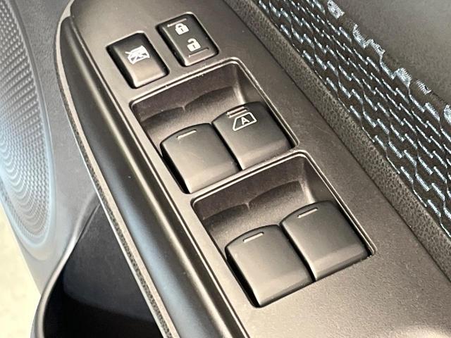 ノート X DIG-S エマージェンシーブレーキ 禁煙車 レーンアシスト オートエアコン オートライト スマートキー ドアバイザー プライバシーガラス アイドリングストップ 電動格納ミラー 衝突安全ボディ 盗難防止システム(39枚目)