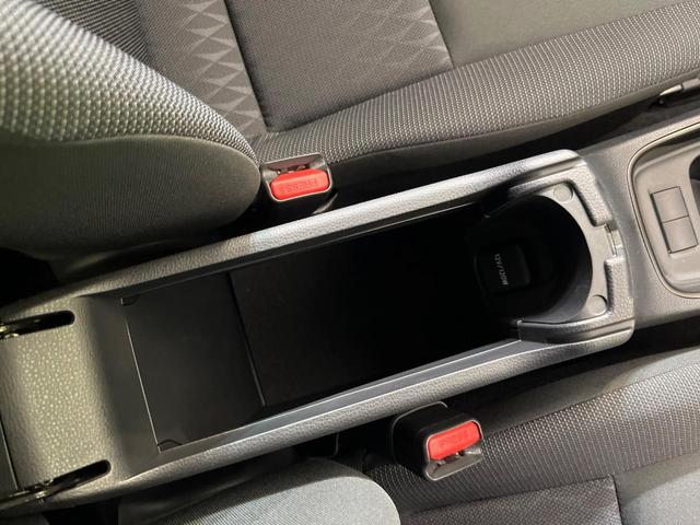 アクア Z 純正10.5型ナビ バックカメラ AC100V電源 衝突被害軽減システム レーダークルーズ 禁煙車 LEDヘッド ETC2.0 純正15インチアルミ オートハイビーム 車線逸脱警報(38枚目)