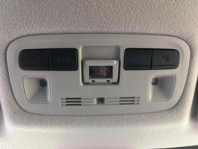 アクア Z 純正10.5型ナビ バックカメラ AC100V電源 衝突被害軽減システム レーダークルーズ 禁煙車 LEDヘッド ETC2.0 純正15インチアルミ オートハイビーム 車線逸脱警報(49枚目)