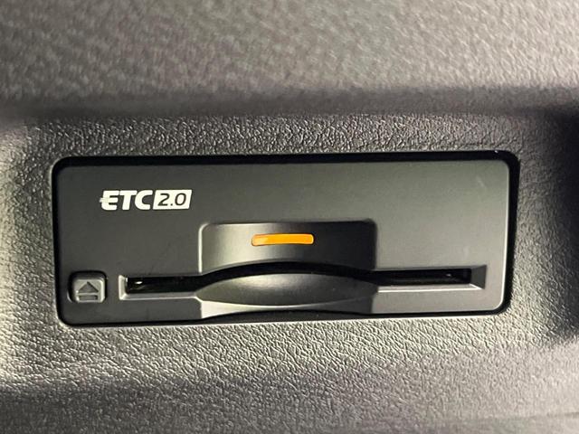 エクストレイル G e-4ORCE 純正12型ナビ 全周囲カメラ エマージェンシーブレーキ 禁煙車 電動リアゲート ハーフレザーシート 全席シートヒーター クリアランスソナー スマートキー LEDヘッド&フォグ ETC(28枚目)