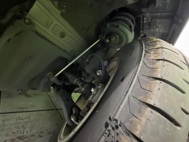 プリウス S 純正ナビ バックカメラ セーフティセンス 禁煙車 コーナーセンサー スマートキー LEDヘッド ビルトインETC オートハイビーム 車線逸脱警報 オートライト オートエアコン パワーウィンドウ(21枚目)