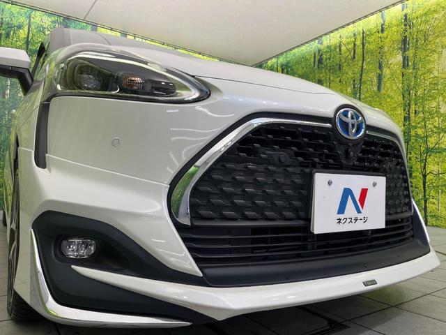 シエンタ ハイブリッドG クエロ モデリスタフルエアロ モデリスタAW 純正9型ナビ 全周囲カメラ セーフティセンス 両側電動ドア 禁煙車 ステアリングヒーター 前席シートヒーター ETC2.0 ドラレコ Bluetooth再生(3枚目)