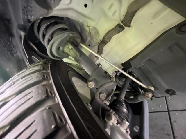 シエンタ ハイブリッドG クエロ モデリスタフルエアロ モデリスタAW 純正9型ナビ 全周囲カメラ セーフティセンス 両側電動ドア 禁煙車 ステアリングヒーター 前席シートヒーター ETC2.0 ドラレコ Bluetooth再生(20枚目)