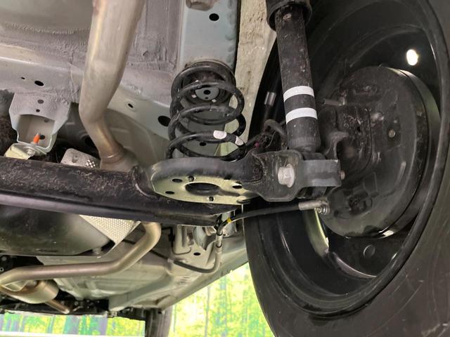 お車を安心してお乗りいただく為には、足回りの定期点検が欠かせません。サービスサポート（有償保証）では無料点検もご提供しており、安心のカーライフをお過ごしいただけるサポート体制が整っています。