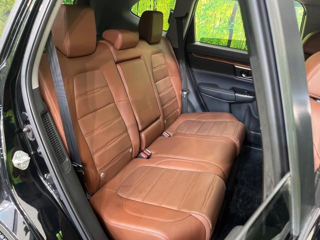 CR-Vハイブリッド EX・マスターピース サンルーフ 純正ナビ バックカメラ 寒冷地仕様 ホンダセンシング アダプティブクルーズ ブラインドスポットモニター 禁煙車 電動リアゲート レザーシート 前席シートヒーター LEDヘッド&フォグ(9枚目)