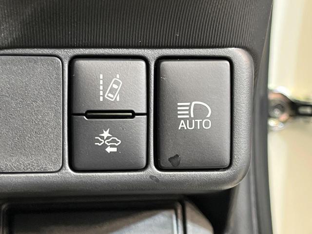 アクア Ｓスタイルブラック　純正ナビ　バックカメラ　セーフティセンス　禁煙車　前席シートヒーター　ＬＥＤヘッドライト　ＥＴＣ　ドラレコ　Ｂｌｕｅｔｏｏｔｈ再生　オートエアコン　オートライト　スマートキー　電動格納ミラー（5枚目）