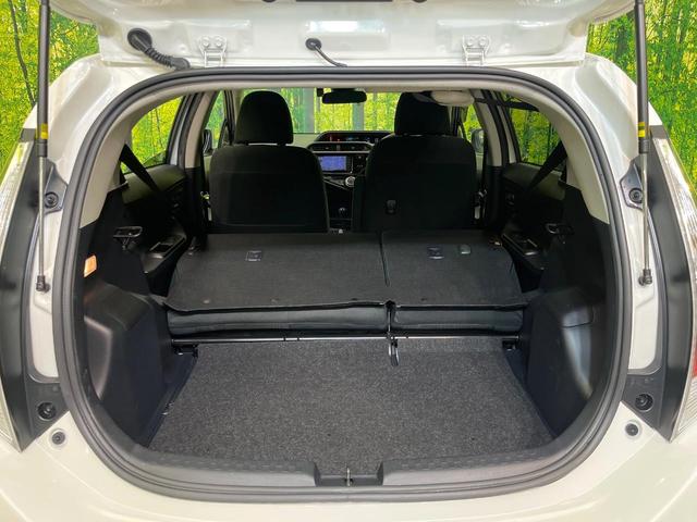 アクア Ｓスタイルブラック　純正ナビ　バックカメラ　セーフティセンス　禁煙車　前席シートヒーター　ＬＥＤヘッドライト　ＥＴＣ　ドラレコ　Ｂｌｕｅｔｏｏｔｈ再生　オートエアコン　オートライト　スマートキー　電動格納ミラー（10枚目）