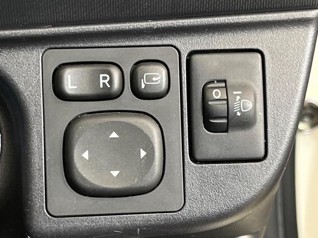 アクア Ｓスタイルブラック　純正ナビ　バックカメラ　セーフティセンス　禁煙車　前席シートヒーター　ＬＥＤヘッドライト　ＥＴＣ　ドラレコ　Ｂｌｕｅｔｏｏｔｈ再生　オートエアコン　オートライト　スマートキー　電動格納ミラー（44枚目）