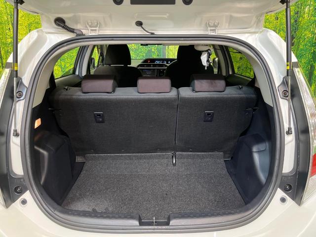 アクア Ｇ　純正ナビ　バックカメラ　禁煙車　コーナーセンサー　ＬＥＤヘッドライト　ドラレコ　Ｂｌｕｅｔｏｏｔｈ再生　オートエアコン　オートライト　スマートキー　電動格納ミラー　ドアバイザー　プライバシーガラス（32枚目）