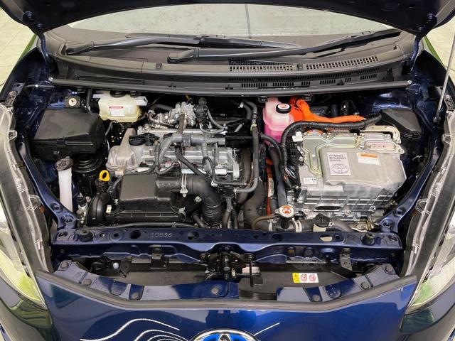 アクア Ｓスタイルブラック　純正ナビ　全周囲カメラ　セーフティセンス　禁煙車　コーナーセンサー　ＬＥＤヘッドライト　Ｂｌｕｅｔｏｏｔｈ再生　オートエアコン　オートライト　スマートキー　電動格納ミラー　プライバシーガラス（18枚目）