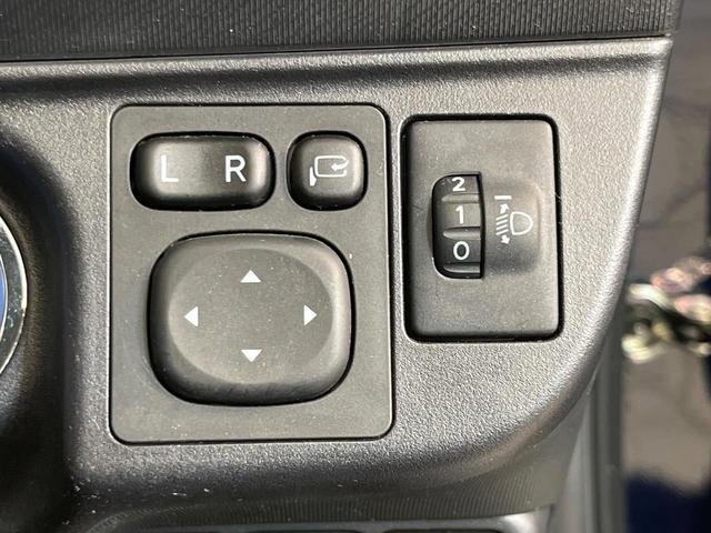 アクア Ｓスタイルブラック　純正ナビ　全周囲カメラ　セーフティセンス　禁煙車　コーナーセンサー　ＬＥＤヘッドライト　Ｂｌｕｅｔｏｏｔｈ再生　オートエアコン　オートライト　スマートキー　電動格納ミラー　プライバシーガラス（39枚目）