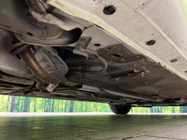 ノート Ｘ　ＤＩＧ－Ｓ　純正ナビ　全周囲カメラ　エマージェンシーブレーキ　禁煙車　ＥＴＣ　コーナーセンサー　オートエアコン　オートライト　スマートキー　電動格納ミラー　アイドリングストップ　地デジ　ドアバイザー（23枚目）