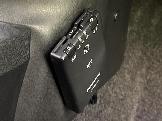 ノート Ｘ　ＤＩＧ－Ｓ　純正ナビ　全周囲カメラ　エマージェンシーブレーキ　禁煙車　ＥＴＣ　コーナーセンサー　オートエアコン　オートライト　スマートキー　電動格納ミラー　アイドリングストップ　地デジ　ドアバイザー（26枚目）