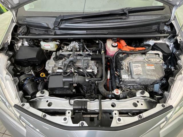 ヴィッツ ハイブリッドF セーフティーエディションII 純正ナビ バックカメラ セーフティセンス 禁煙車 コーナーセンサー LEDヘッド ETC オートハイビーム オートライト オートエアコン スマートキー Bluetooth再生 フルセグ(18枚目)