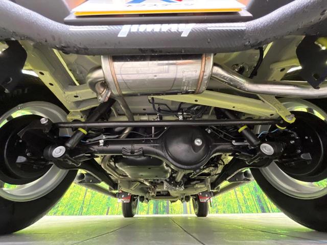 ジムニー ＸＣ　ディスプレイオーディオ　バックカメラ　衝突被害軽減システム　禁煙車　スマートキー　ＬＥＤヘッド　ＥＴＣ　シートヒーター　クルーズコントロール　純正１６インチアルミ　オートハイビーム　オートエアコン（19枚目）
