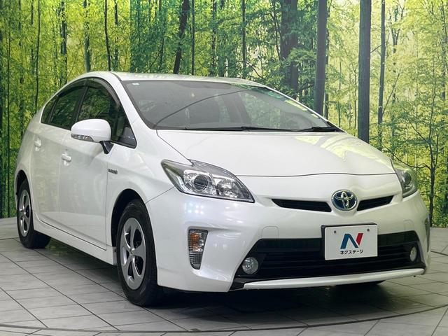 プリウス Ｓ　ＳＤナビ　バックカメラ　禁煙車　ＨＩＤヘッドライト　ＥＴＣ　オートエアコン　オートライト　スマートキー　電動格納ミラー　Ｂｌｕｅｔｏｏｔｈ再生　ＣＤ／ＤＶＤ再生　地デジ　プライバシーガラス（16枚目）