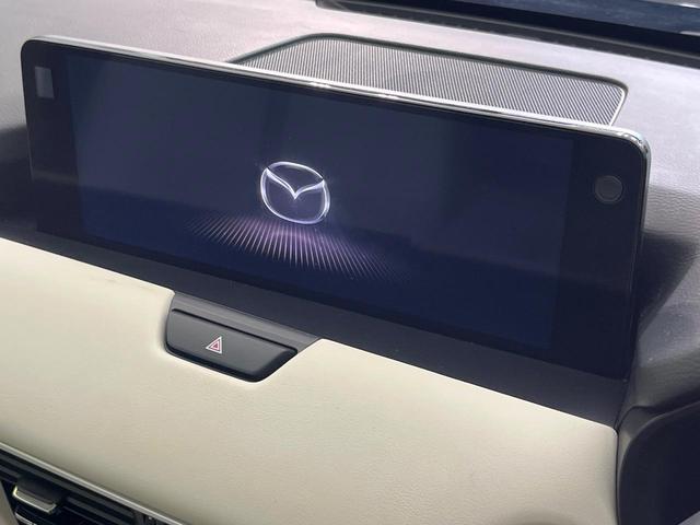 ＣＸ－６０ ＸＤ－ハイブリッド　エクスクルーシブモダン　４ＷＤ　サンルーフ　純正１２型ナビ　全周囲カメラ　スマートシティブレーキサポート　レーダークルーズ　禁煙車　電動リアゲート　レザーシート　シートベンチレーション　ステアリングヒーター　ＥＴＣ　ドラレコ（4枚目）