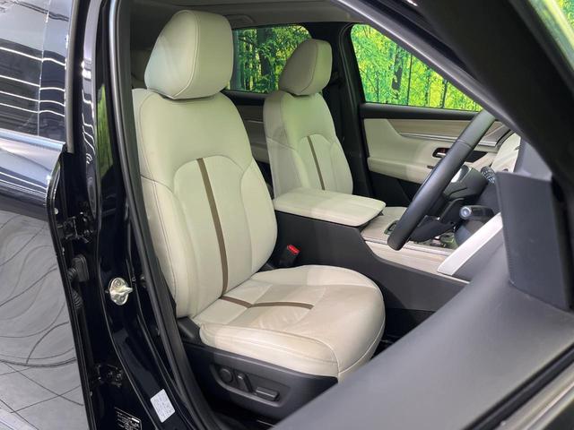 ＣＸ－６０ ＸＤ－ハイブリッド　エクスクルーシブモダン　４ＷＤ　サンルーフ　純正１２型ナビ　全周囲カメラ　スマートシティブレーキサポート　レーダークルーズ　禁煙車　電動リアゲート　レザーシート　シートベンチレーション　ステアリングヒーター　ＥＴＣ　ドラレコ（8枚目）